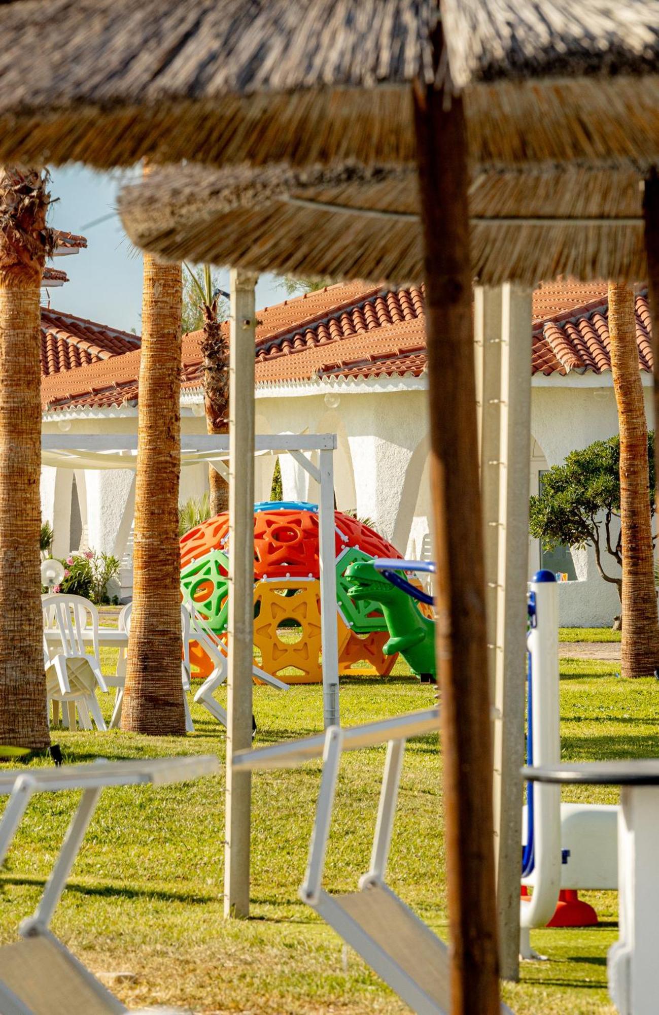 Cala Nostra Resort Маротта Экстерьер фото